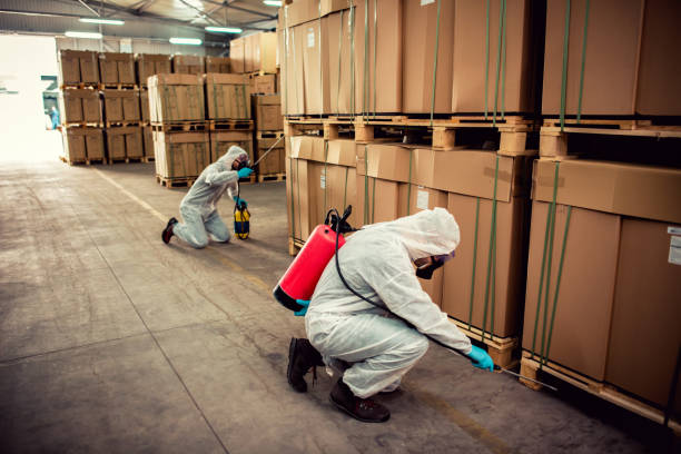 Pest Control Cost in Newhall, IA